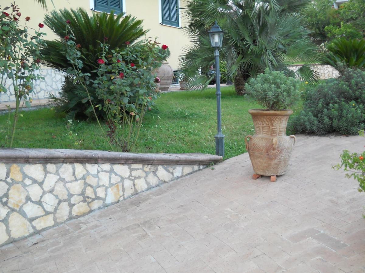 Oasi Verde Giffoni Sei Casali Екстериор снимка